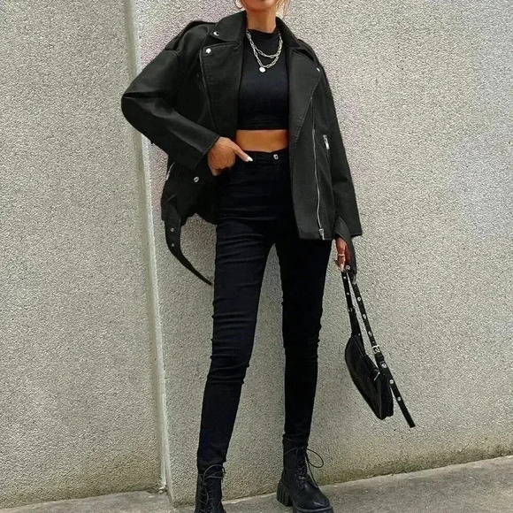 Black Casual Women's Zip Up Flap Detail Belted Moto Jacket - Picture 4 of 6